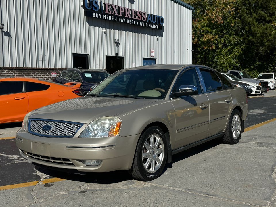 2005 Ford Five Hundred - $4,995