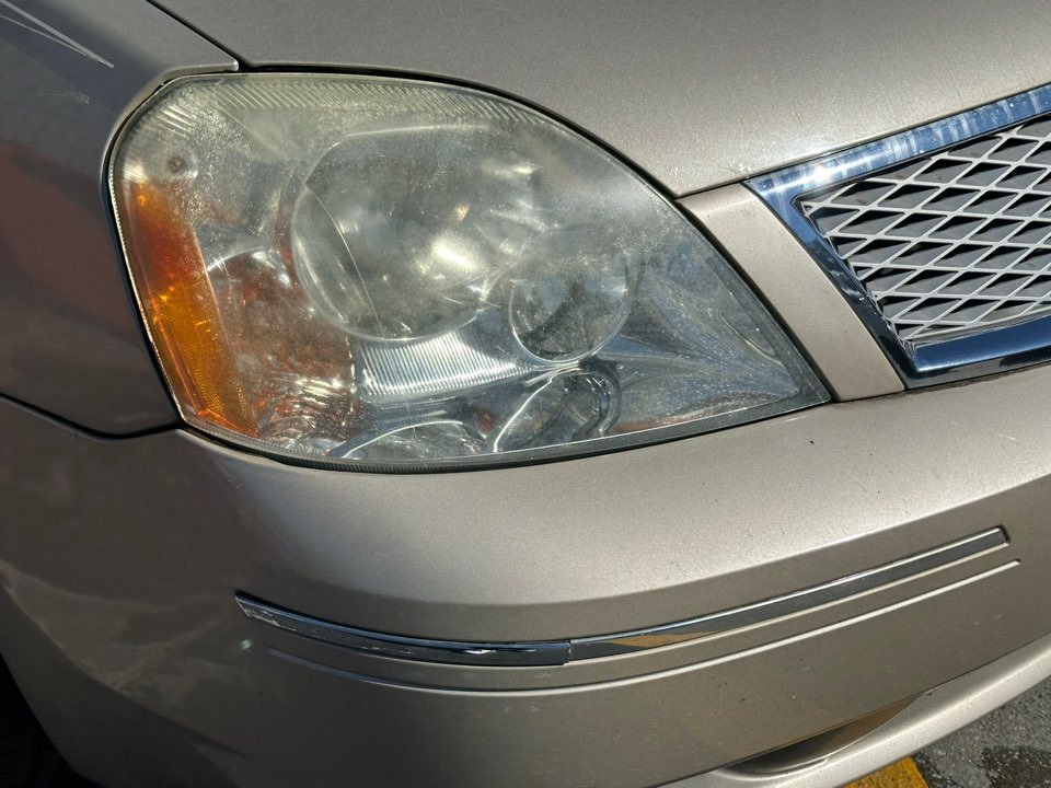 2005 Ford Five Hundred - $4,995