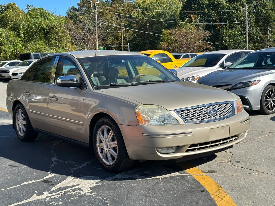 2005 Ford Five Hundred - $4,995