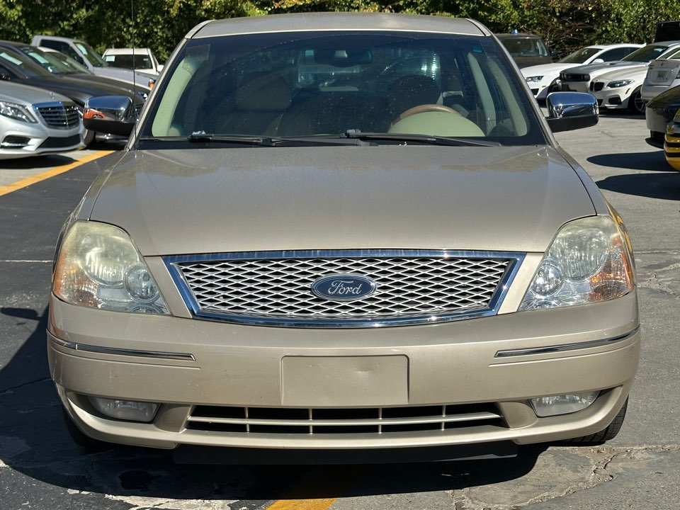 2005 Ford Five Hundred - $4,995