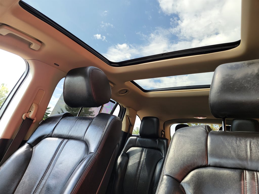 2014 Lincoln MKT - $9,900