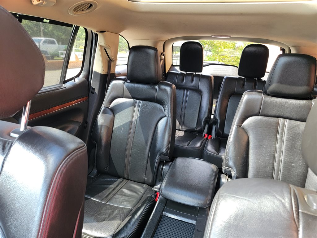 2014 Lincoln MKT - $9,900