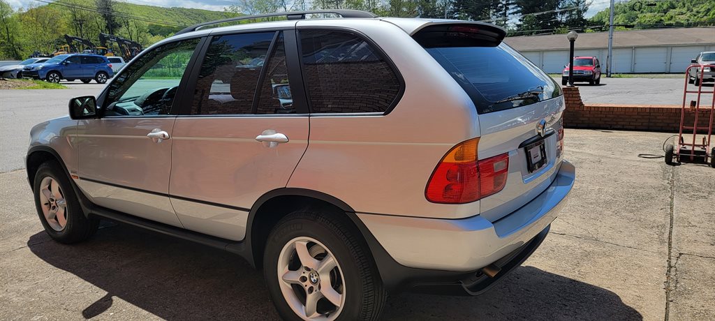 2002 BMW X5 3.0i photo