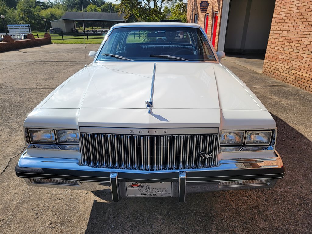 1983 Buick Regal - $10,000