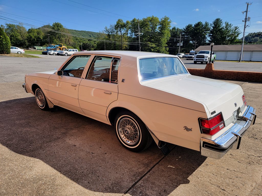 1983 Buick Regal - $10,000