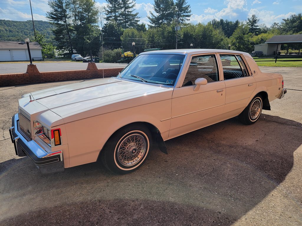 1983 Buick Regal - $10,000
