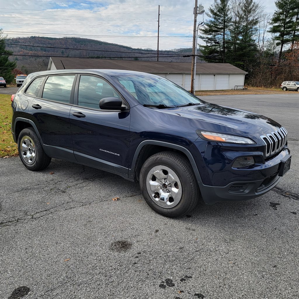 2014 Jeep Cherokee - $7,995