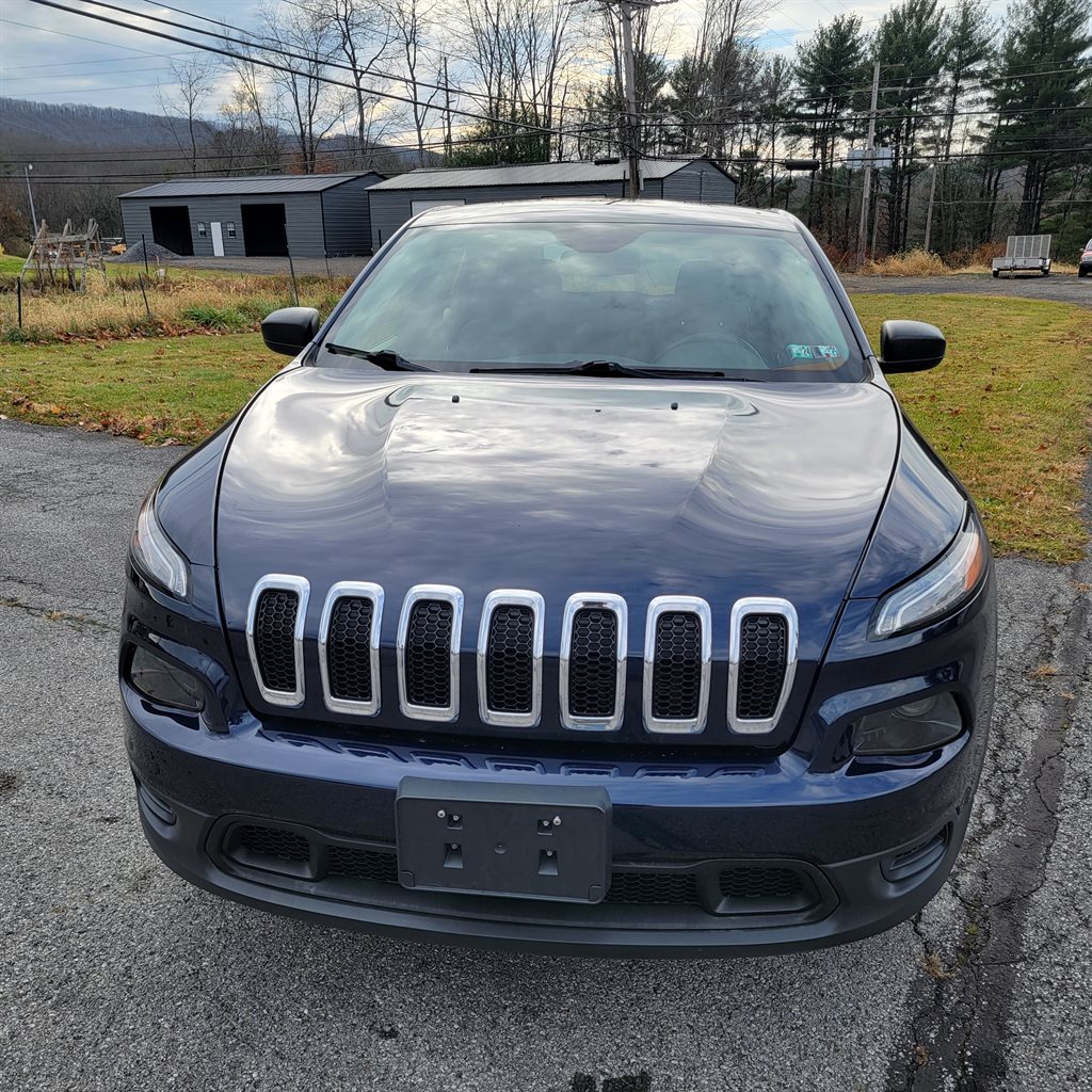 2014 Jeep Cherokee - $7,995