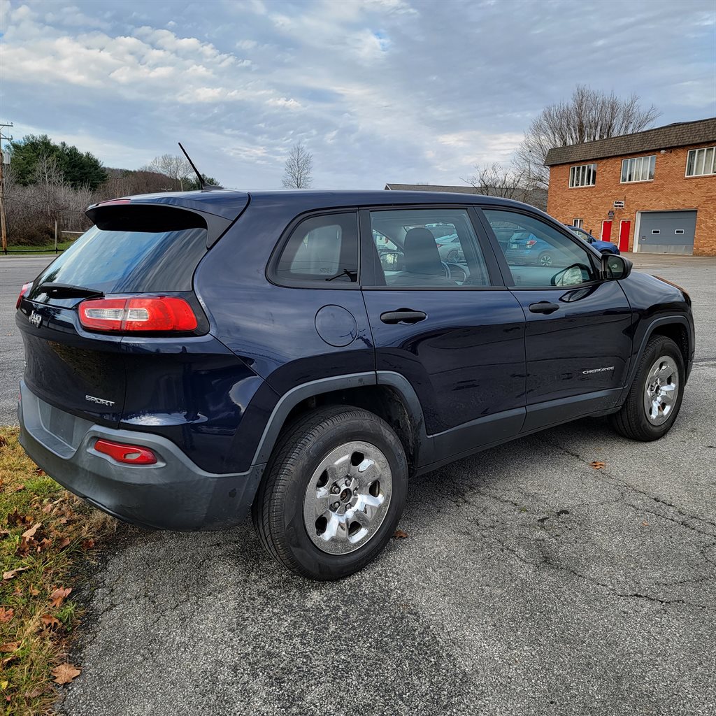 2014 Jeep Cherokee Sport photo