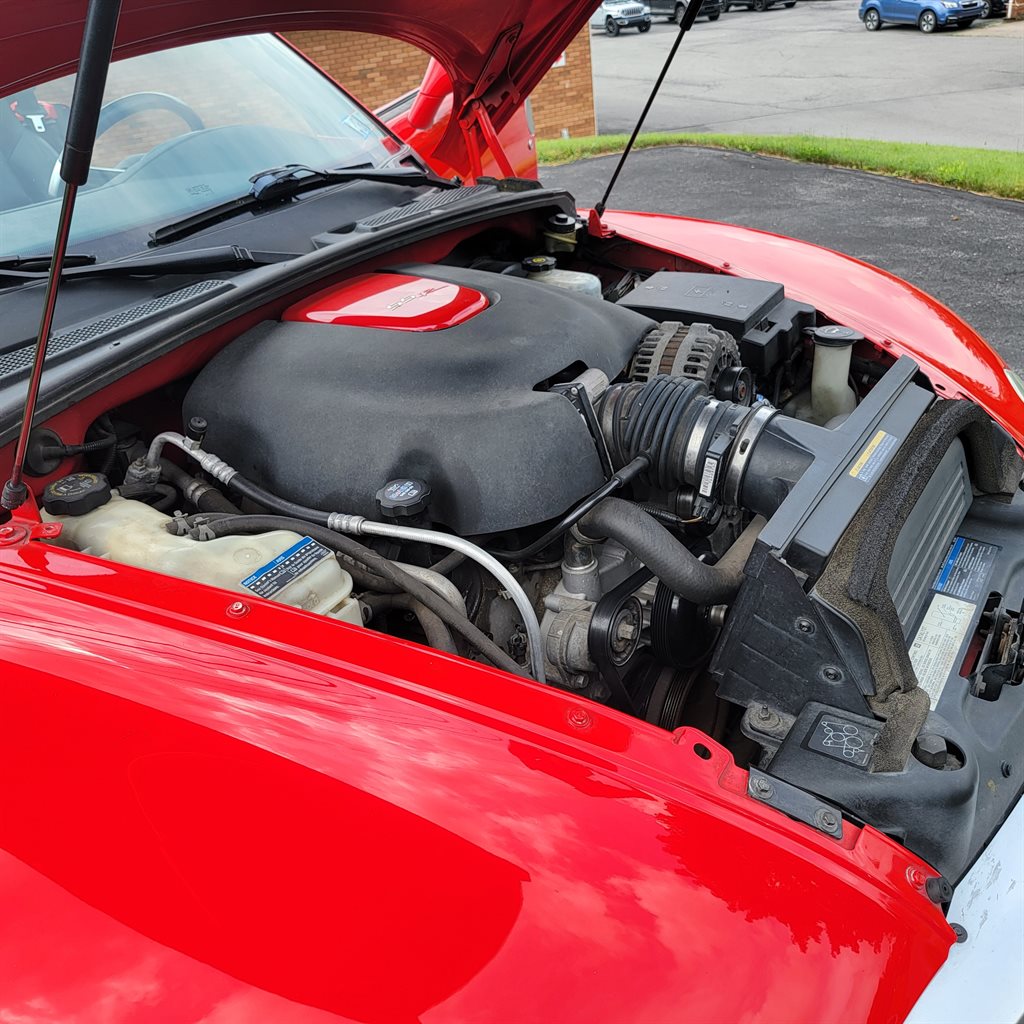 2005 Chevrolet SSR - $16,900