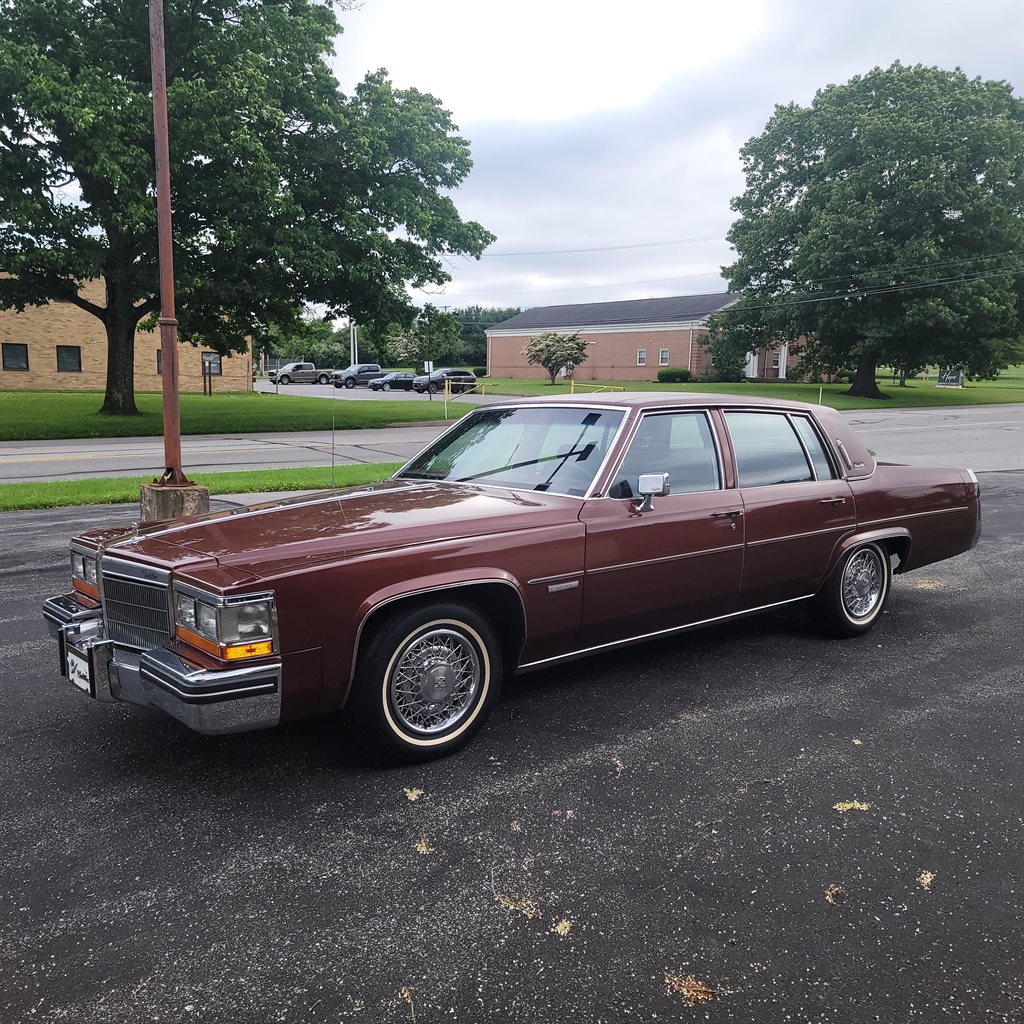 1982 Cadillac DeVille Base
