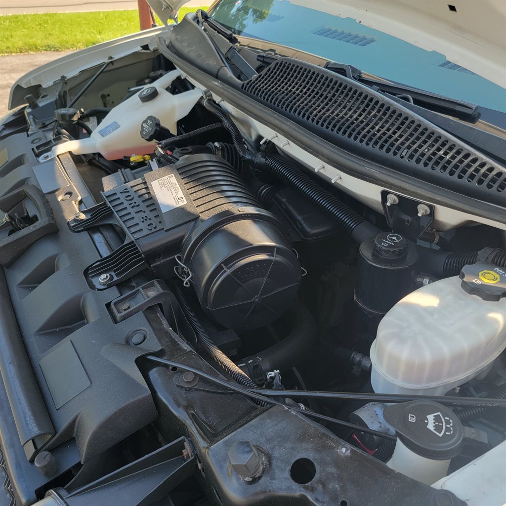 2019 Chevrolet Express - $8,995