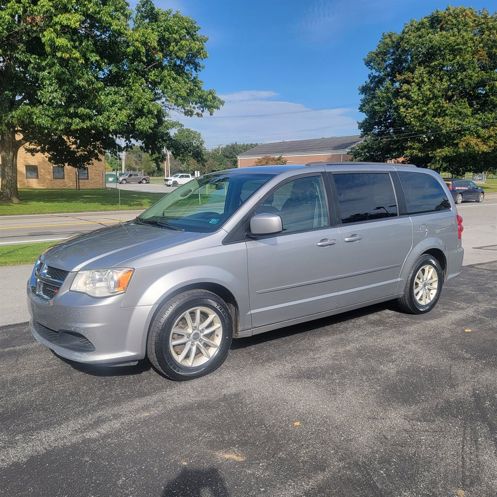 2016 Dodge Grand Caravan - $3,400