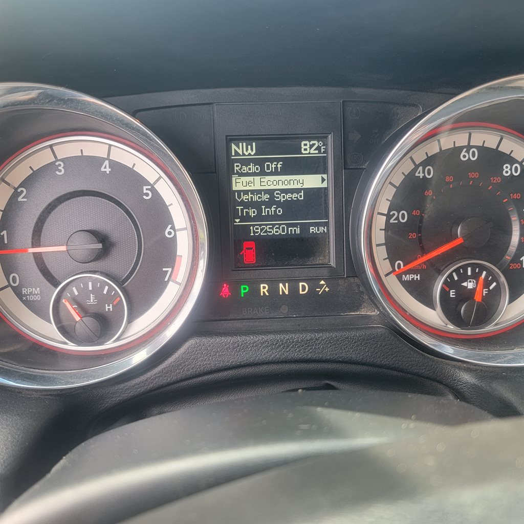 2016 Dodge Grand Caravan - $3,400
