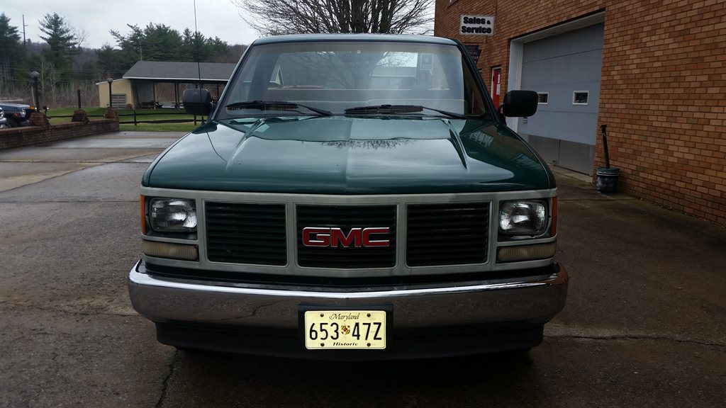 1991 GMC Sierra Pickup - $15,900