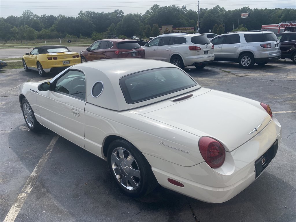 2003 Ford Thunderbird Deluxe photo