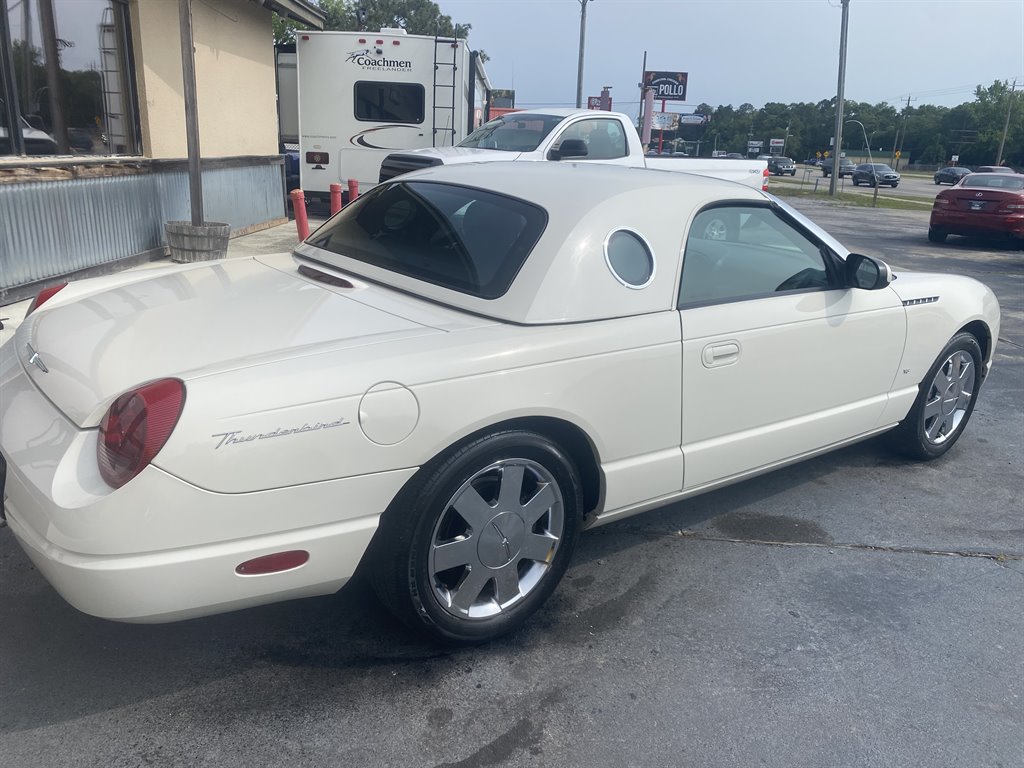 2003 Ford Thunderbird Deluxe photo