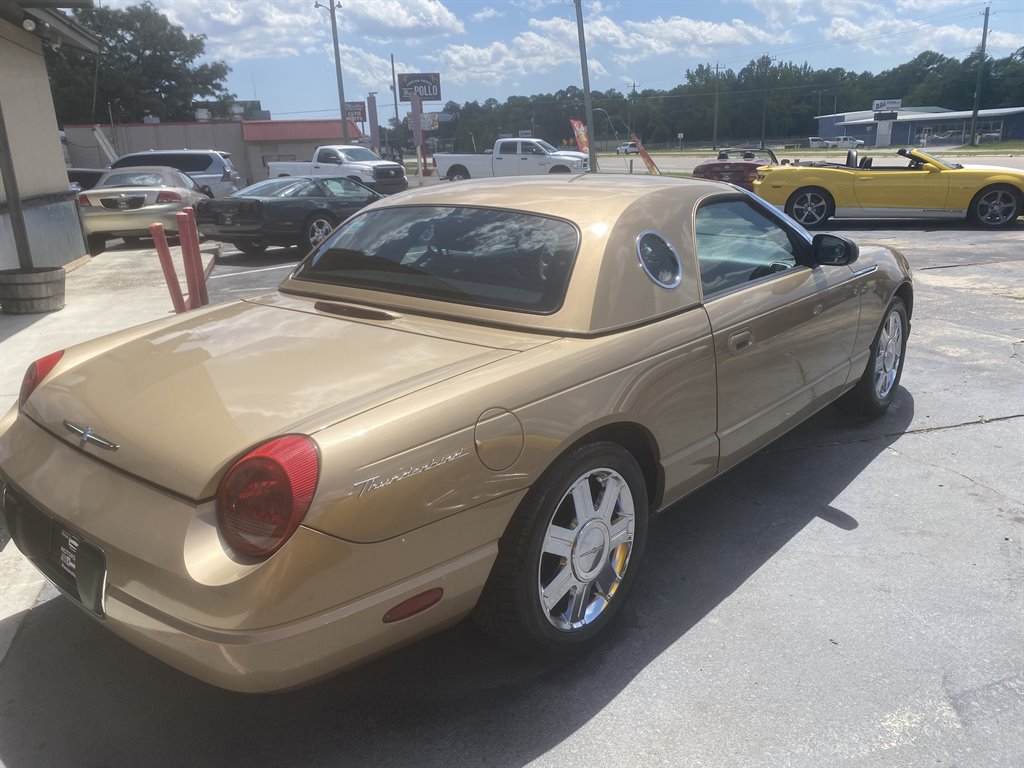 2005 Ford Thunderbird Deluxe photo
