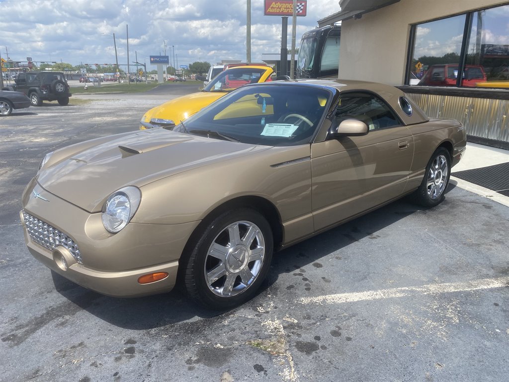 2005 Ford Thunderbird Deluxe photo
