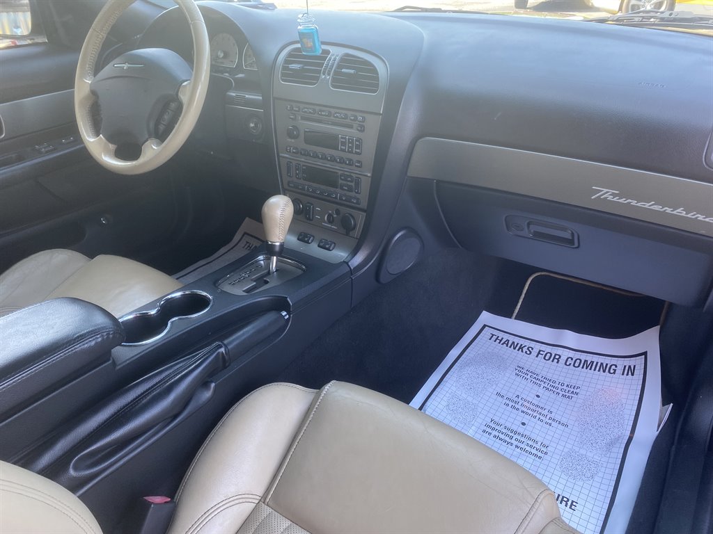 2005 Ford Thunderbird Deluxe photo