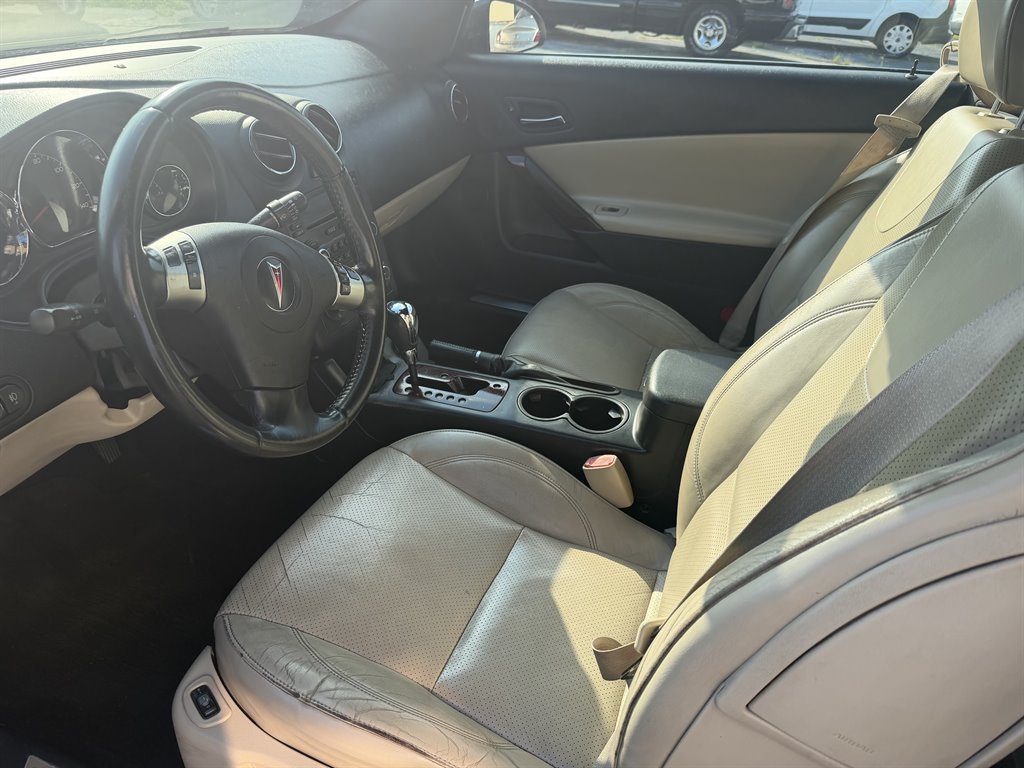 2009 Pontiac G6 - $7,988