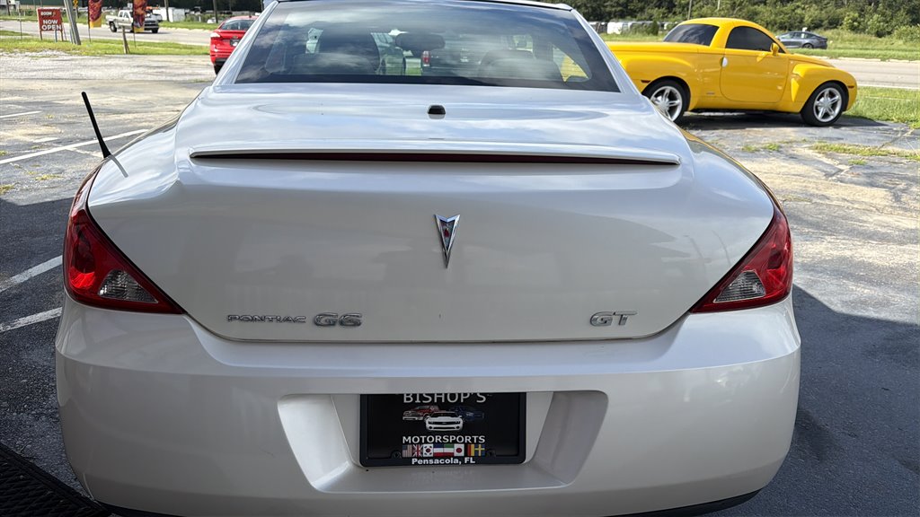 2009 Pontiac G6 - $7,988