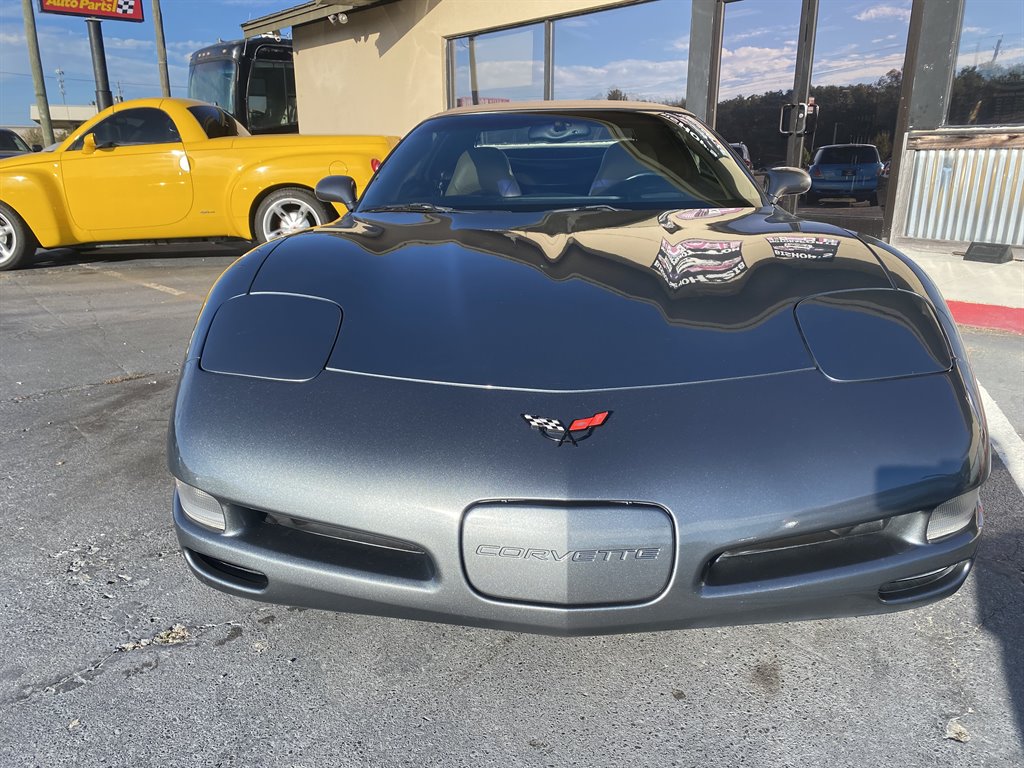2004 CHEVROLET Corvette Convertible - $23,988