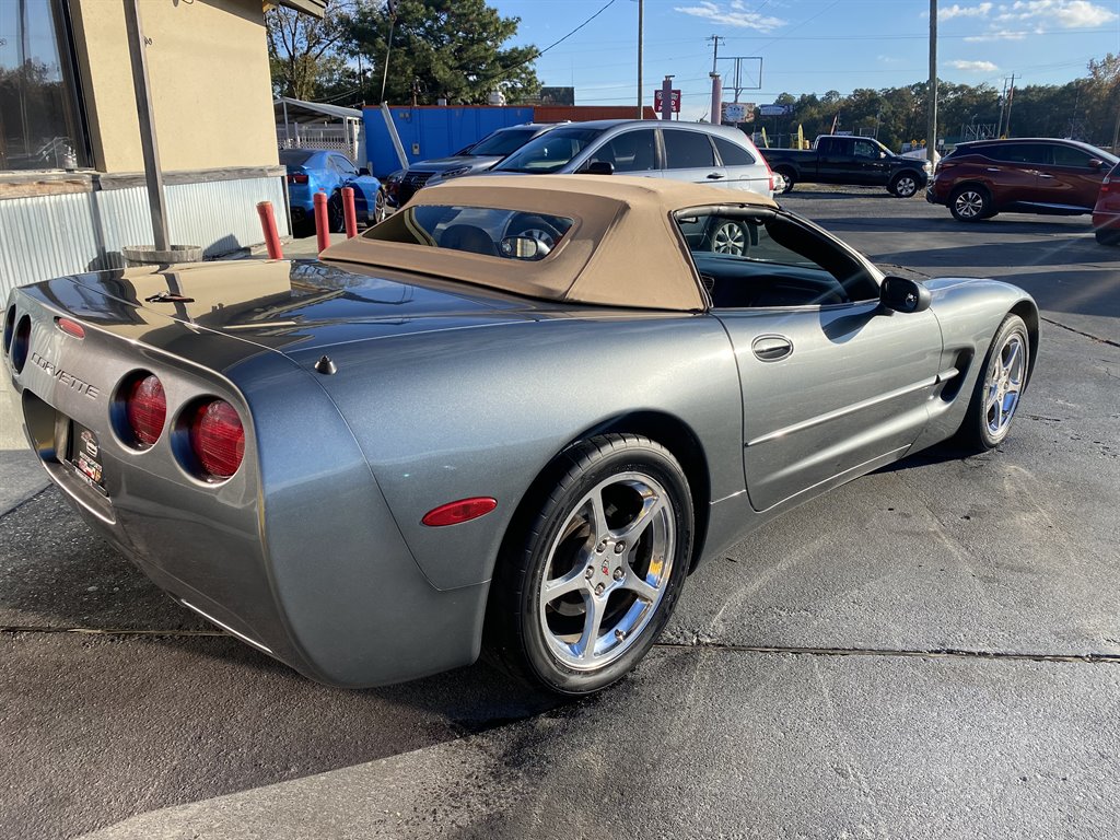 2004 CHEVROLET Corvette Convertible - $23,988