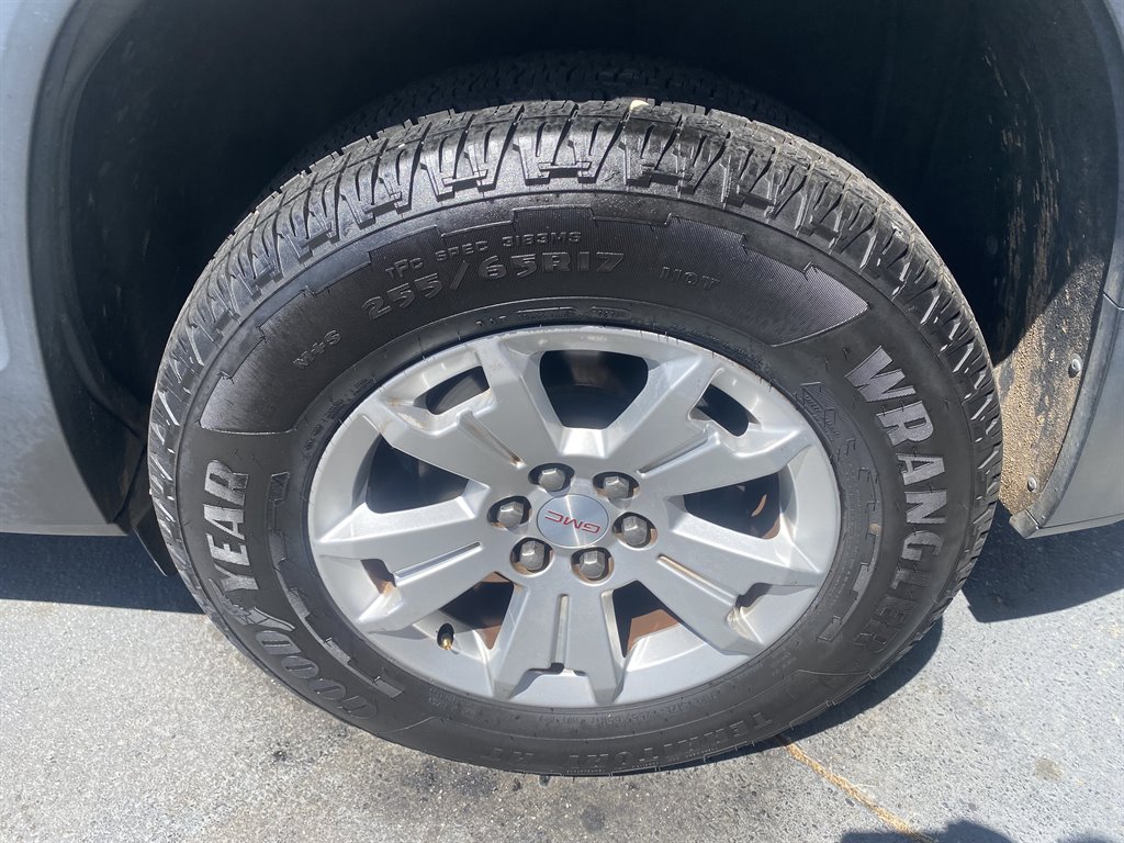 2018 GMC Acadia - $10,988