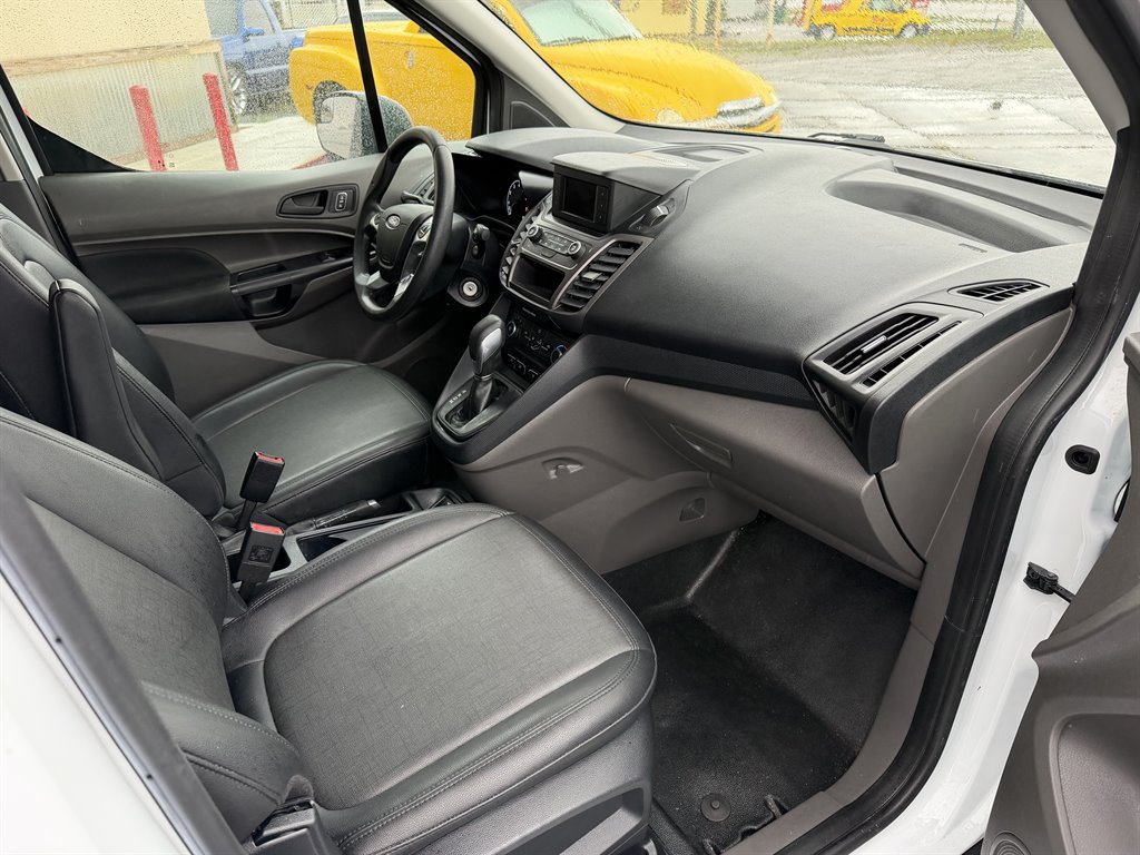 2023 Ford Transit Connect - $20,988