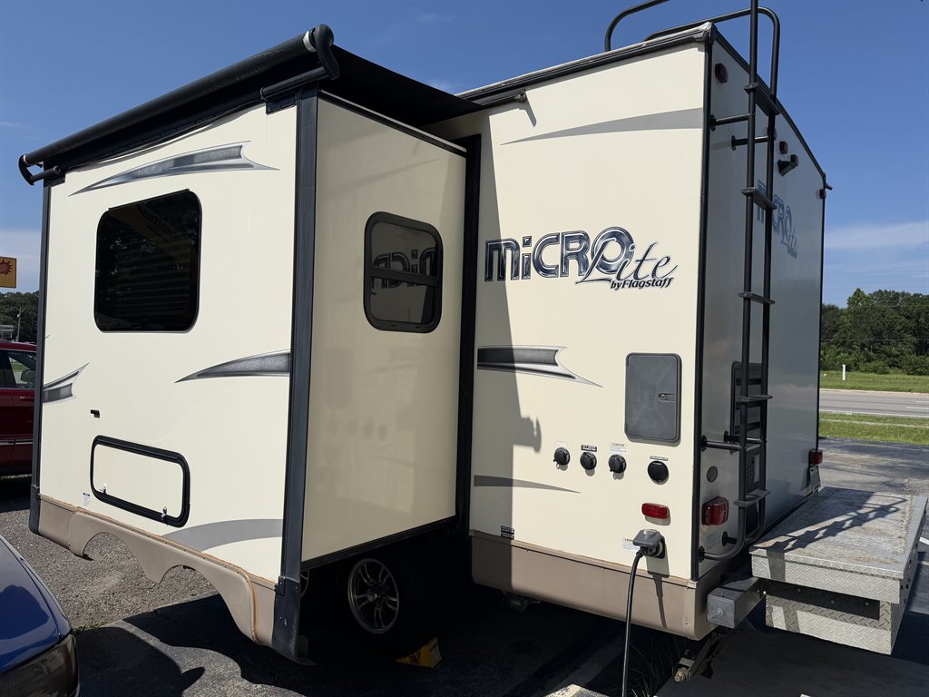 2018 Flagstaff Micro Mini 21ds - $12,988