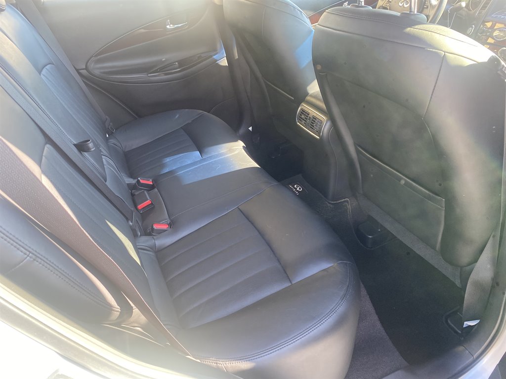 2015 Nissan Rogue - $11,988