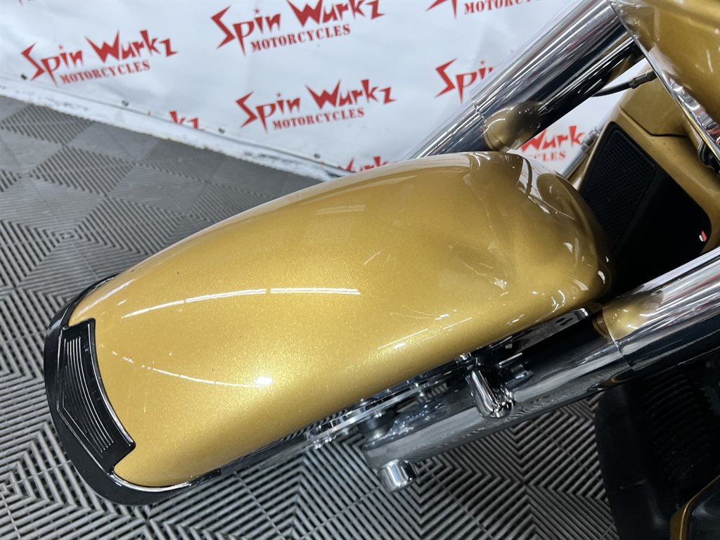 2017 Harley-Davidson FLHX - $13,000