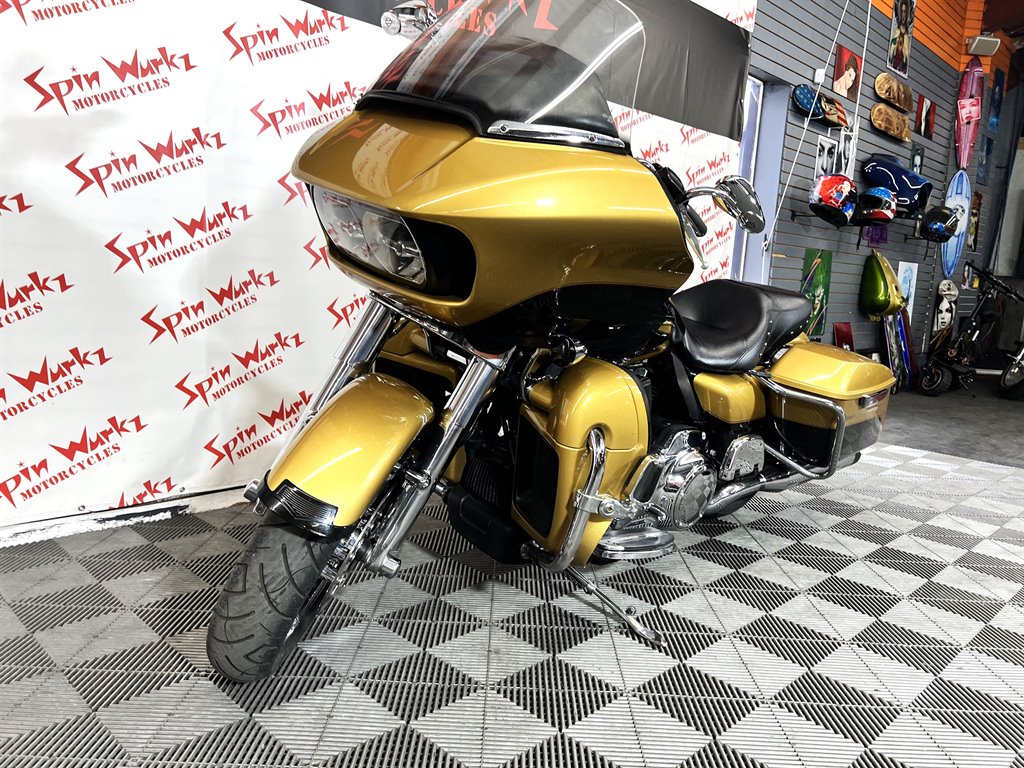 2017 Harley-Davidson FLHX - $13,000