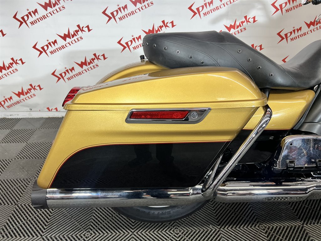 2017 Harley-Davidson FLHX - $13,000