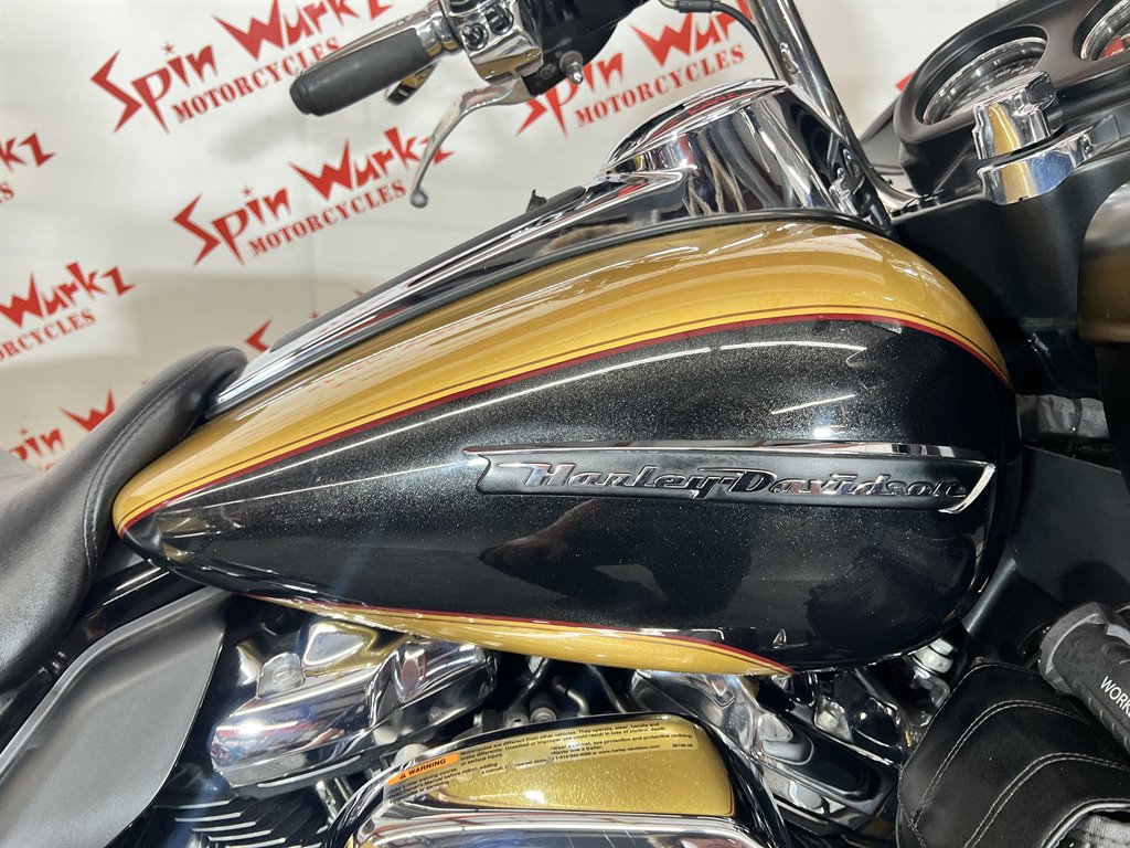 2017 Harley-Davidson FLHX - $13,000