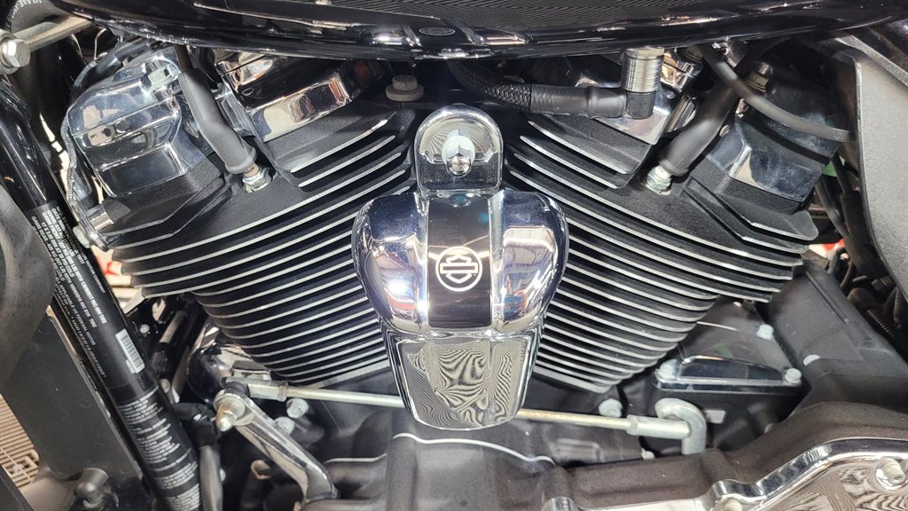2018 Harley-davidson Ultra Limited - $18,000