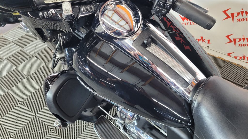 2018 Harley-davidson Ultra Limited - $18,000