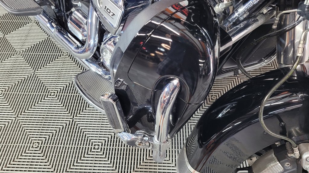 2018 Harley-davidson Ultra Limited - $18,000