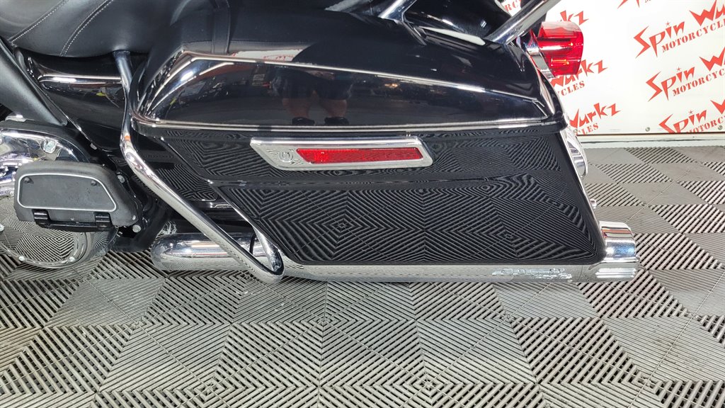 2018 Harley-davidson Ultra Limited - $18,000