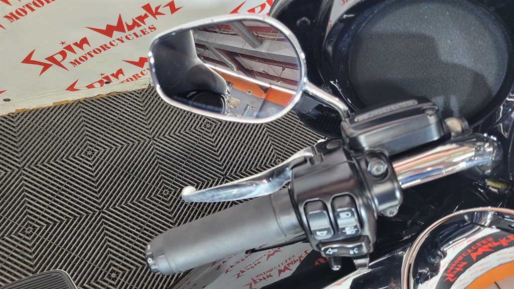 2018 Harley-davidson Ultra Limited - $18,000