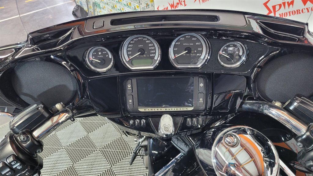 2018 Harley-davidson Ultra Limited - $18,000