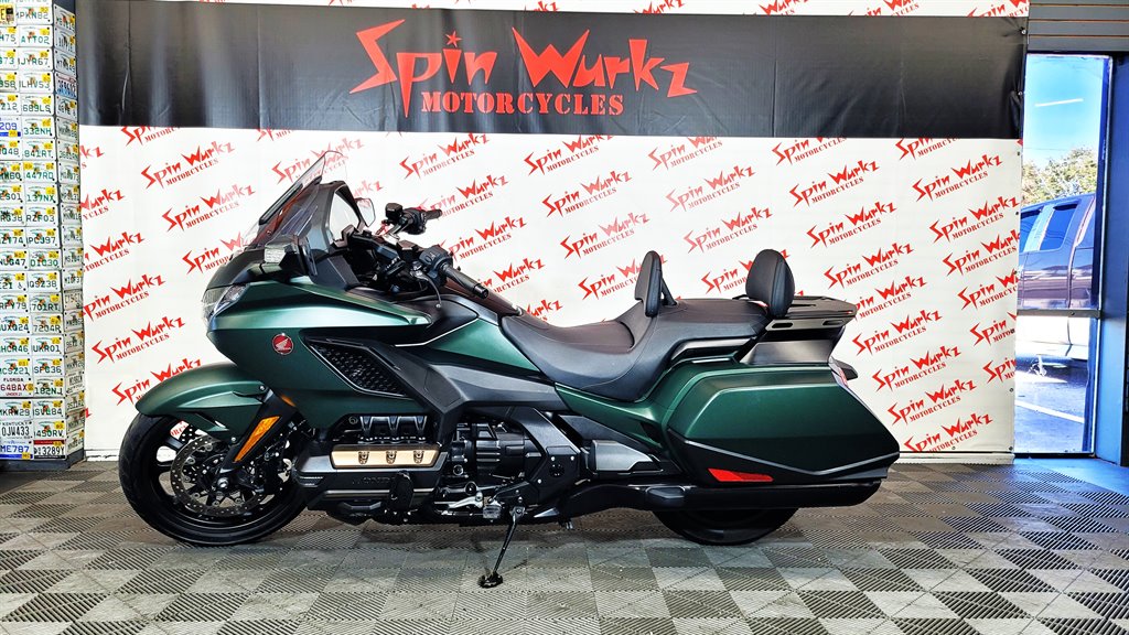 2024 Honda Gold Wing - $21,000