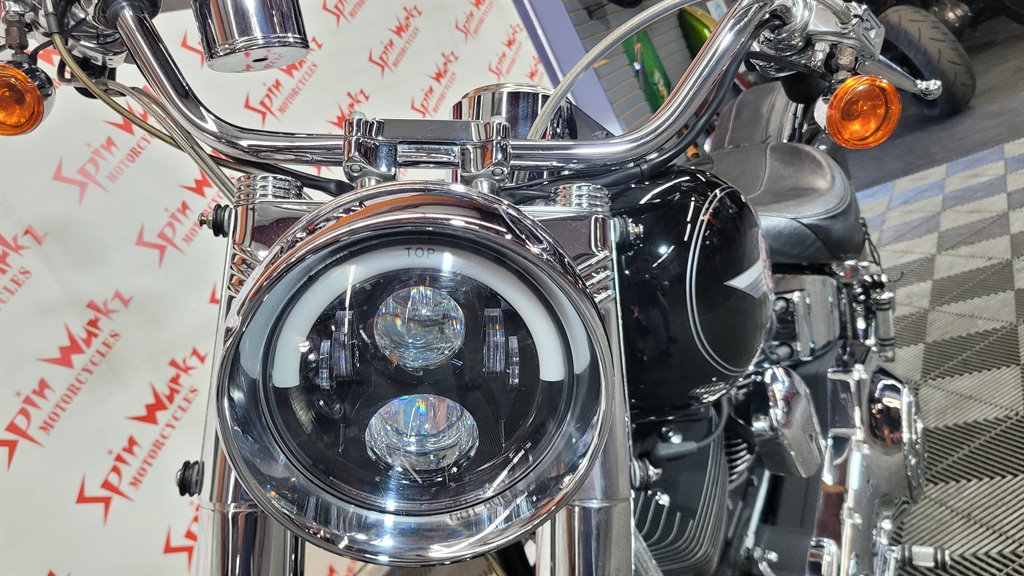 2005 Harley-Davidson FXSTB - $6,700