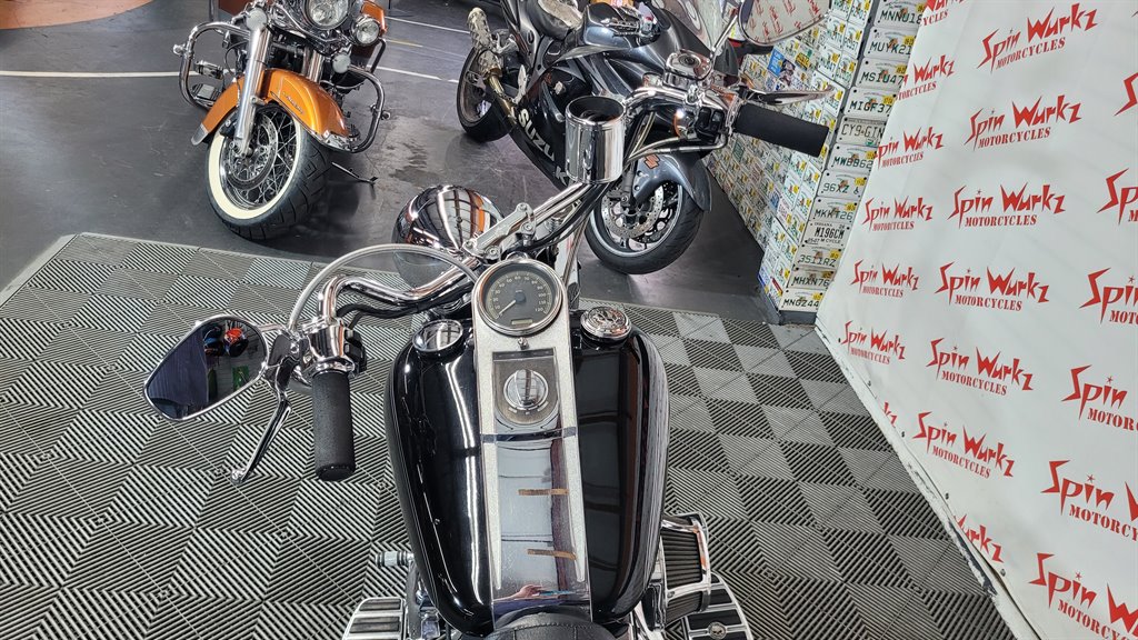 2005 Harley-Davidson FXSTB - $6,700