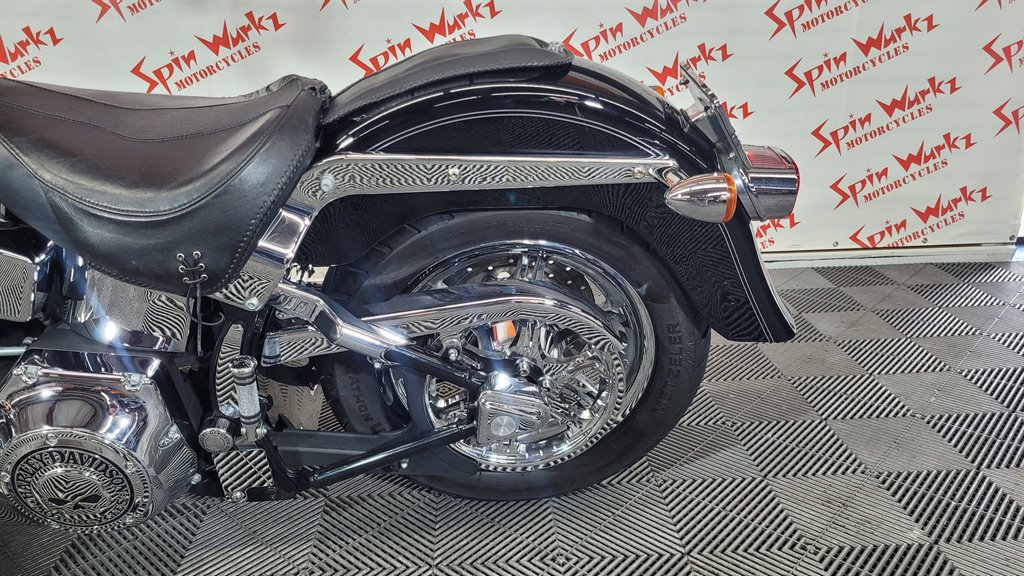 2005 Harley-Davidson FXSTB - $6,700