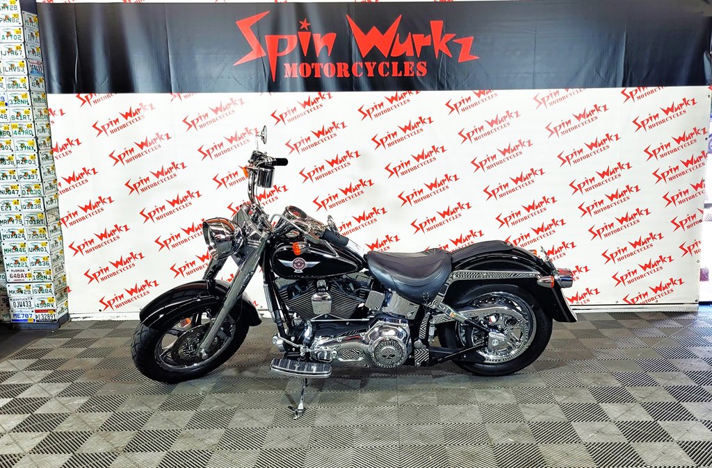2005 Harley-Davidson FXSTB - $6,700