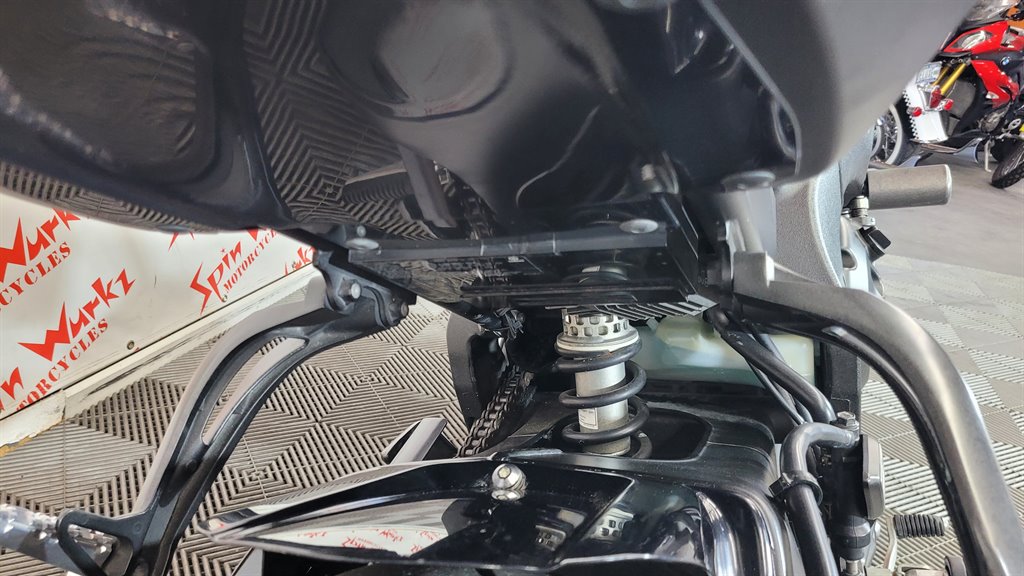 2013 Yamaha FZ8 - $6,200