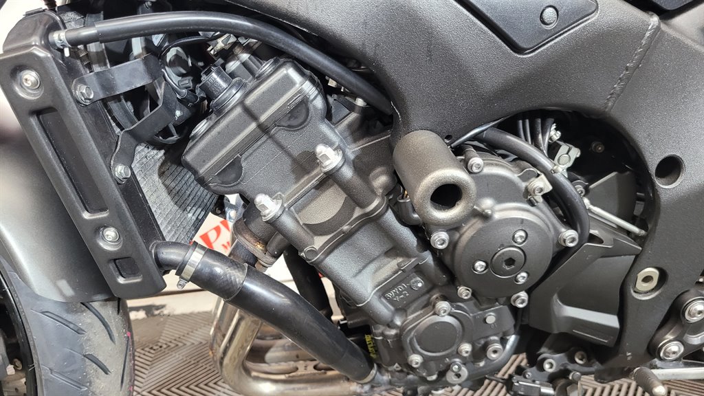 2013 Yamaha FZ8 - $6,200