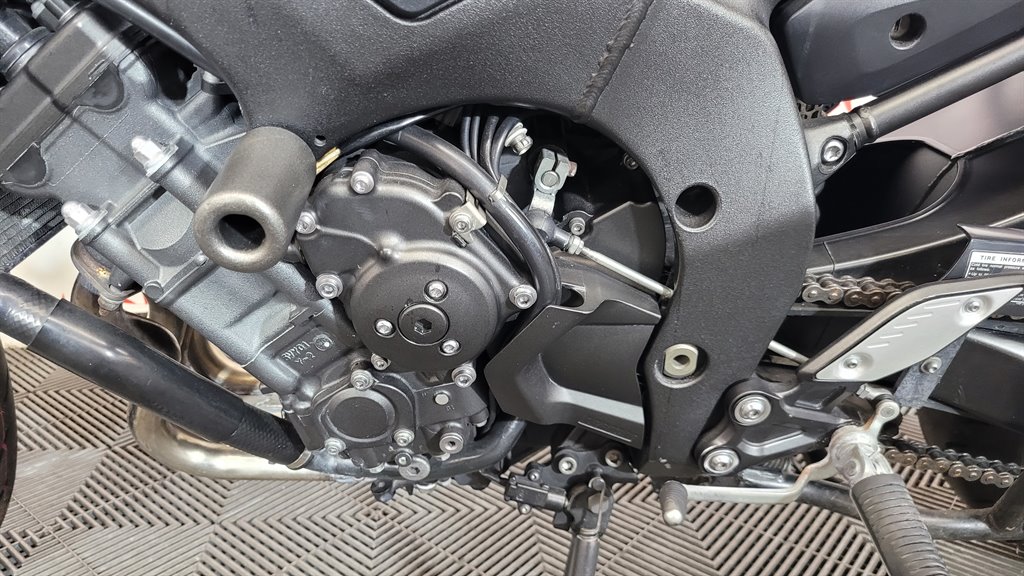 2013 Yamaha FZ8 - $6,200